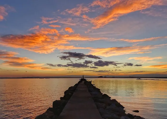 Cerca De La Playa * Roses